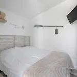 A 300m De La Maison - Jardin - Piscine Pour 4 Дом отдыха