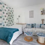 A 300m De La Maison - Jardin - Piscine Pour 4 Дом отдыха *